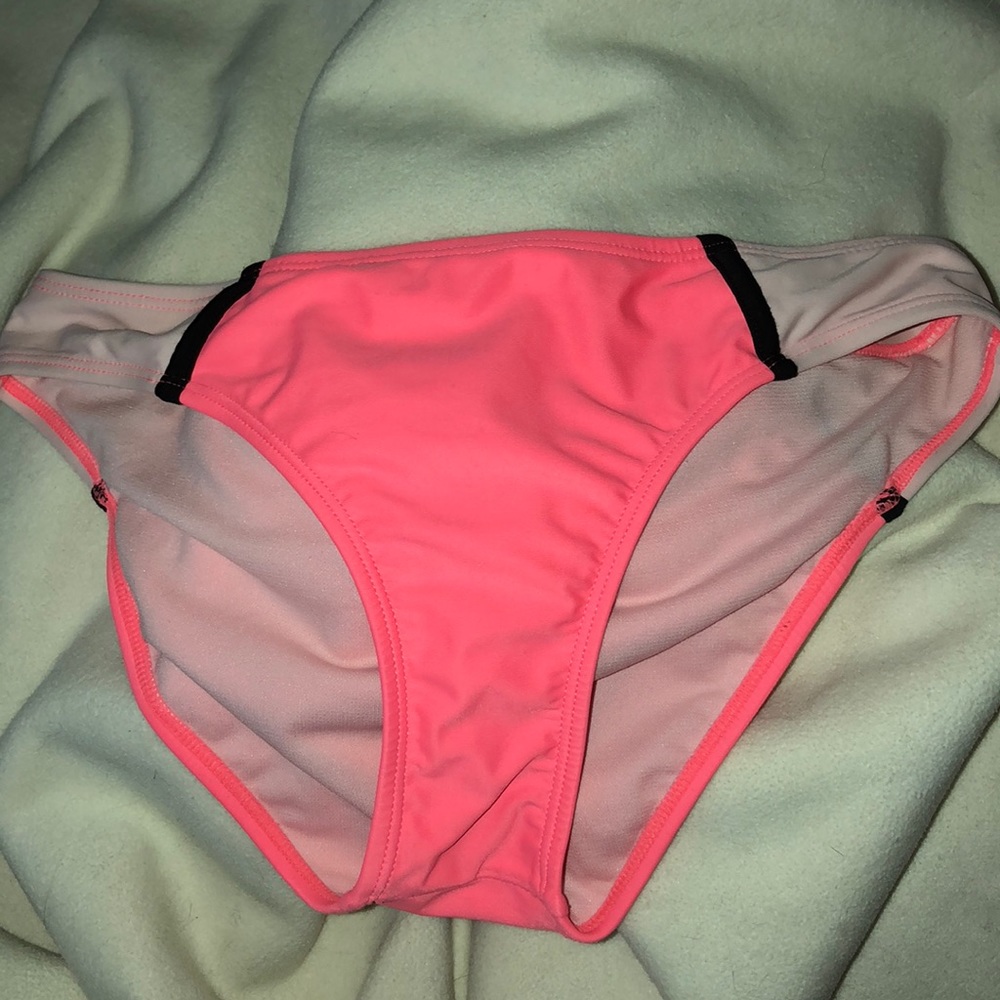 Hipster bikini bottoms